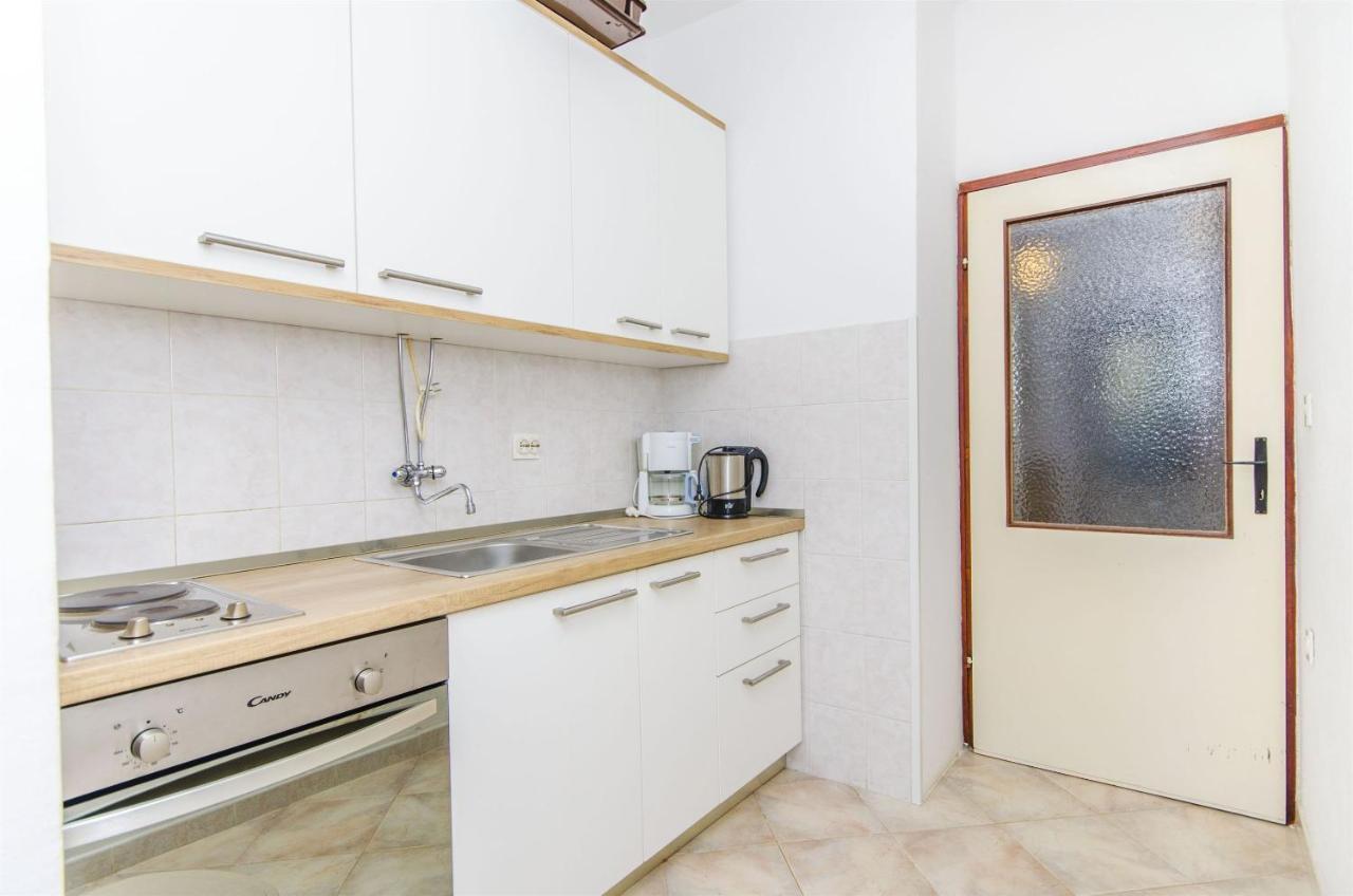 Apartments Dragica Слатине Экстерьер фото