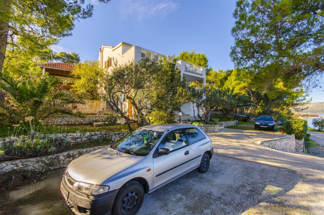 Apartments Dragica Слатине Экстерьер фото